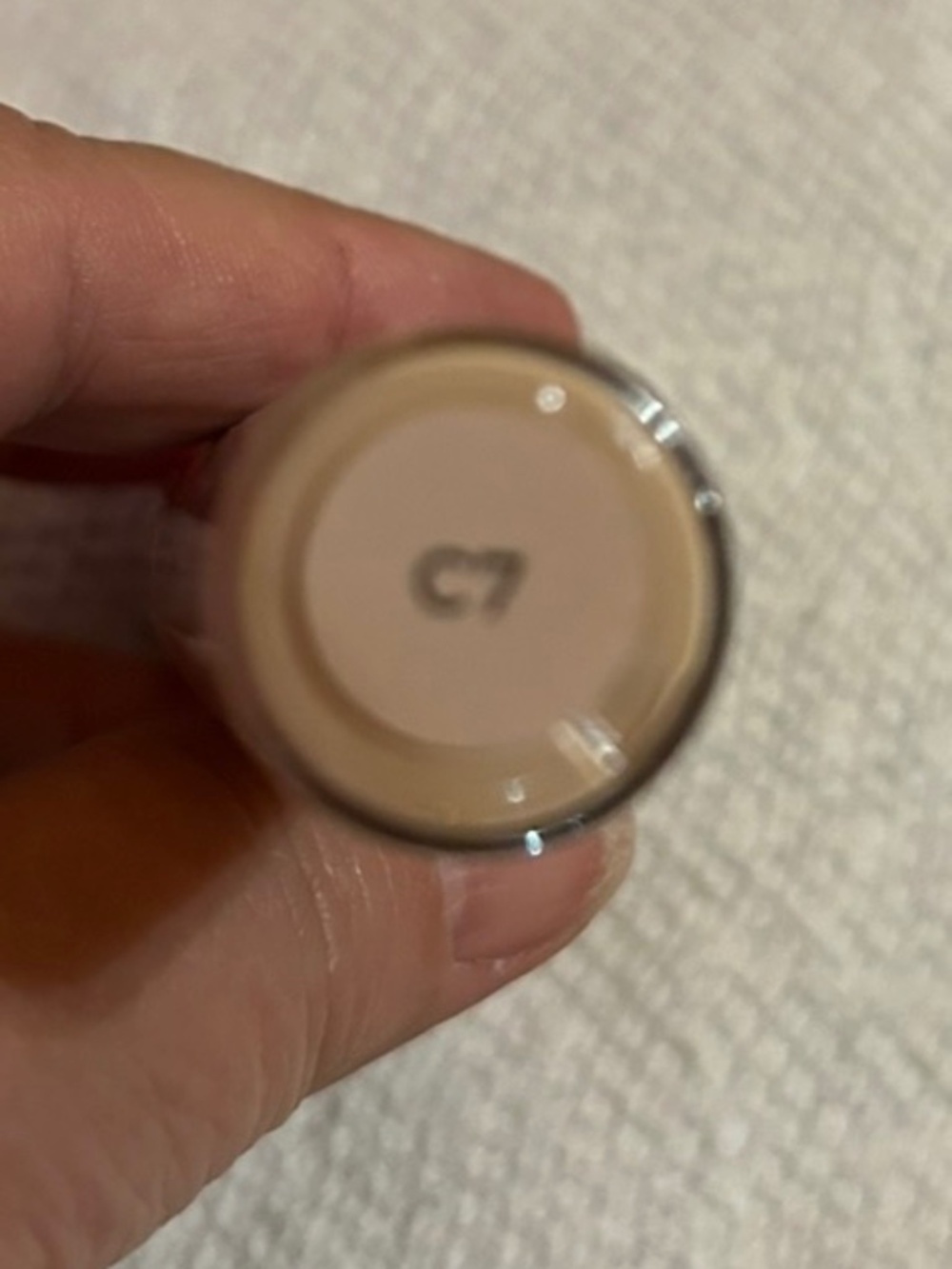 Concealer - Picture 2 of 4
